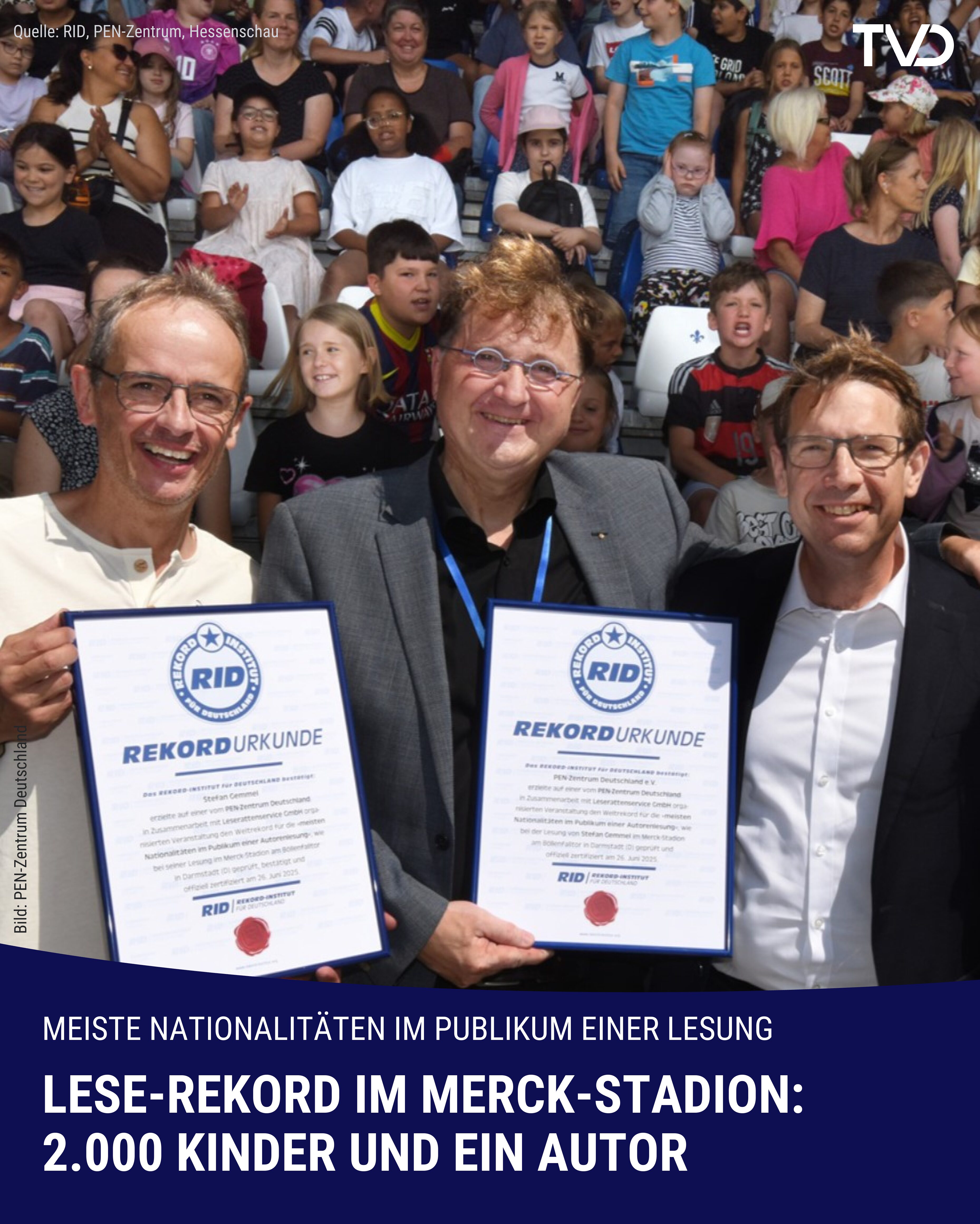 2.000 Kinder und ein Autor stellen Weltrekord im Merck-Stadion auf