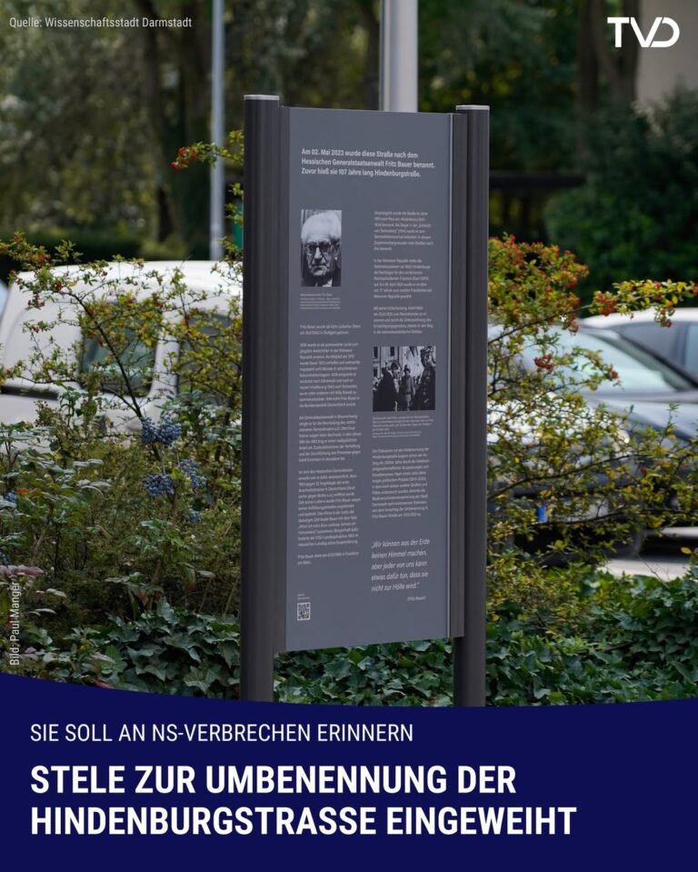 Stele zur Umbenennung der ex-Hindenburgstraße eingeweiht