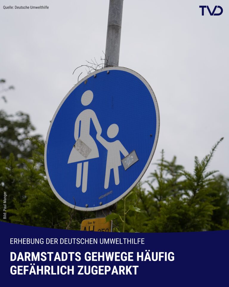 Darmstadts Gehwege häufig gefährlich zugeparkt