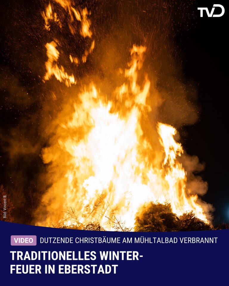 Hohe Flammen: Traditionelles Winterfeuer in Eberstadt